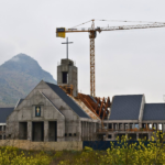 La Cruz del Santuario ya fue instalada! Demos gracias a Dios