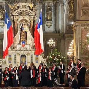 Galeria Coro Parroquia Divina Misericordia (1)